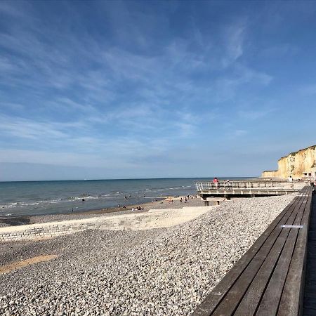 Joli Studio Meuble Proche De La Plage Вёль-ле-Роз Экстерьер фото